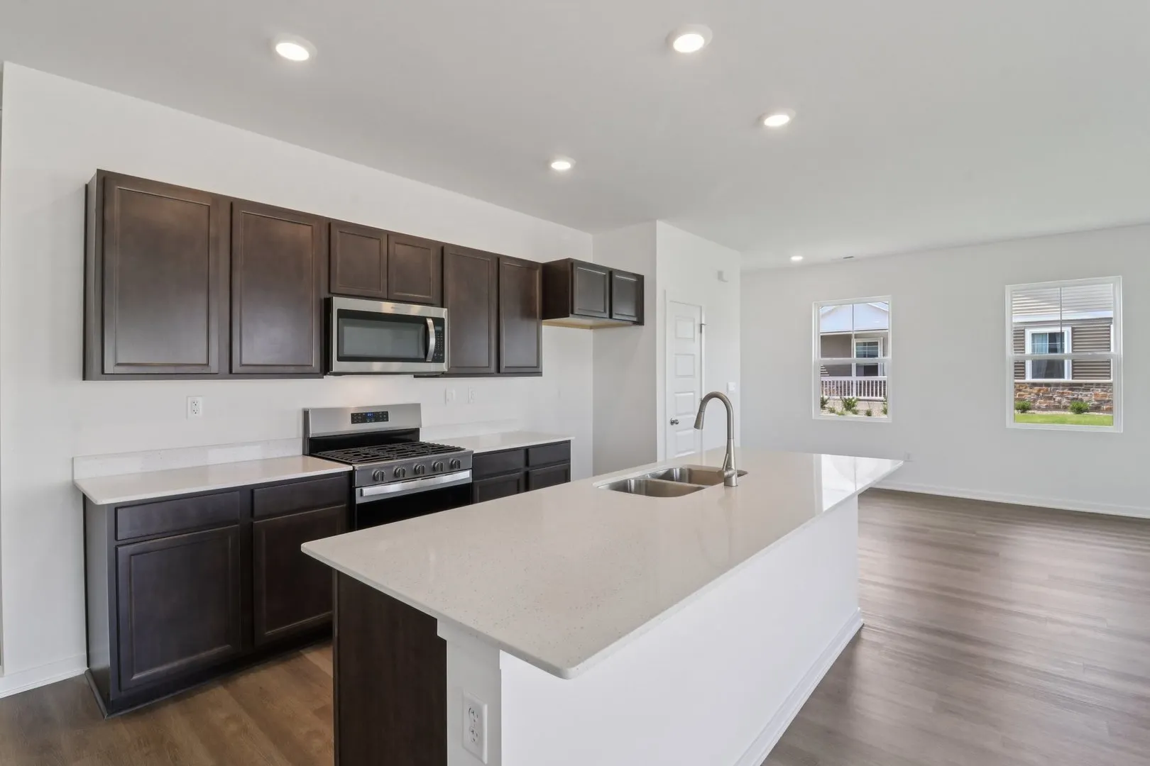 1077 Savannah Lane IL