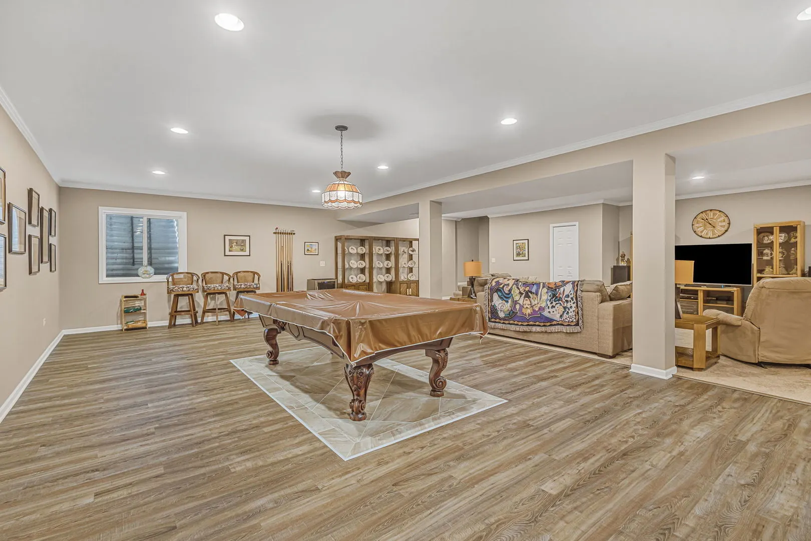 428 E Frontier Drive IL