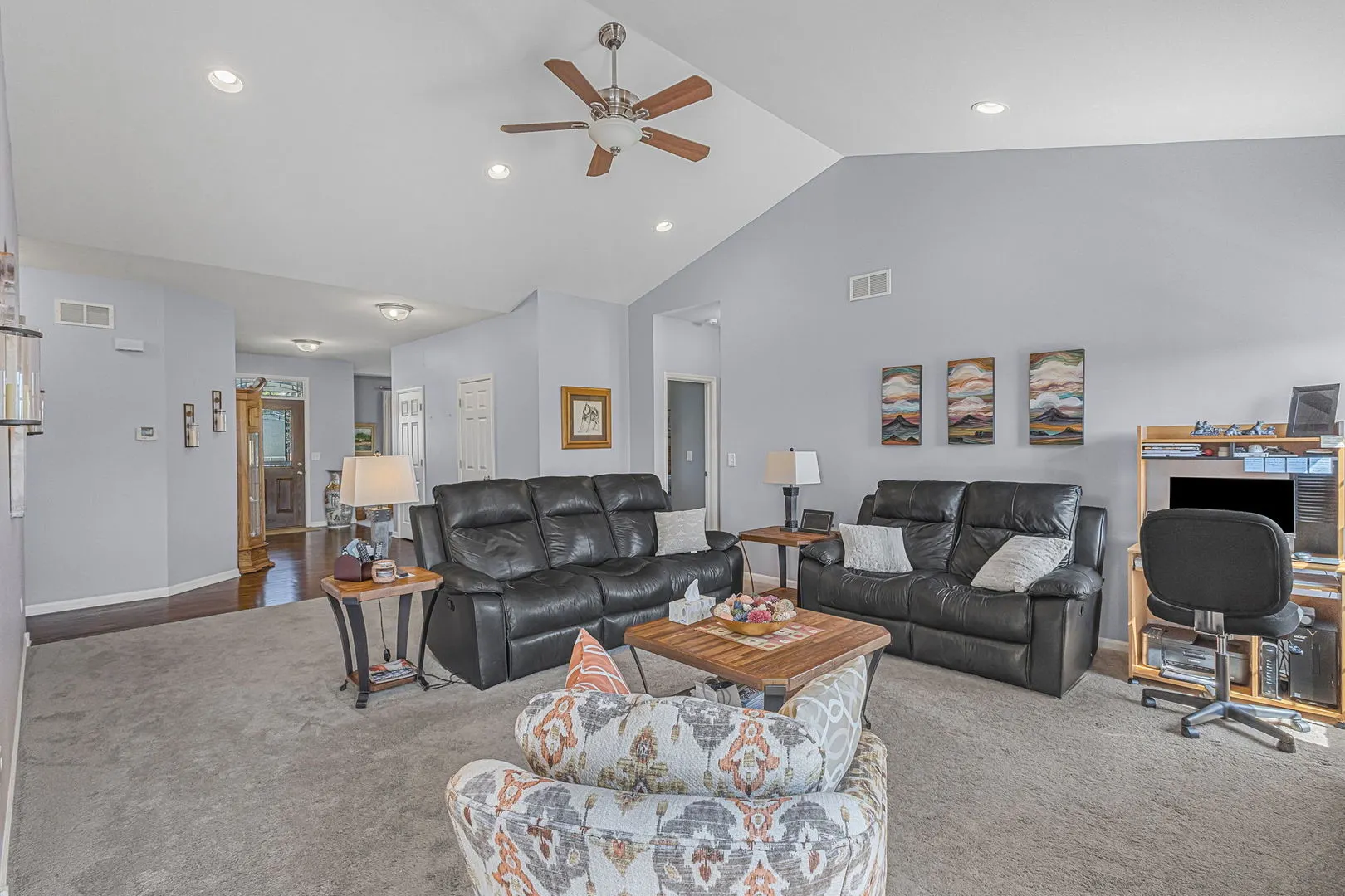 428 E Frontier Drive IL