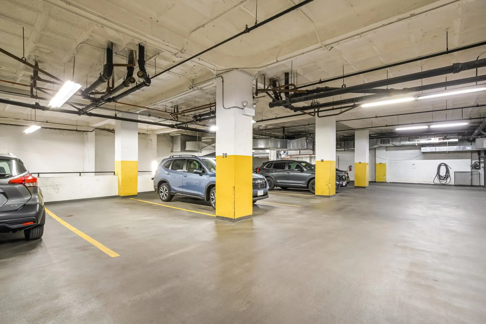 1307 S wabash Street 308 IL