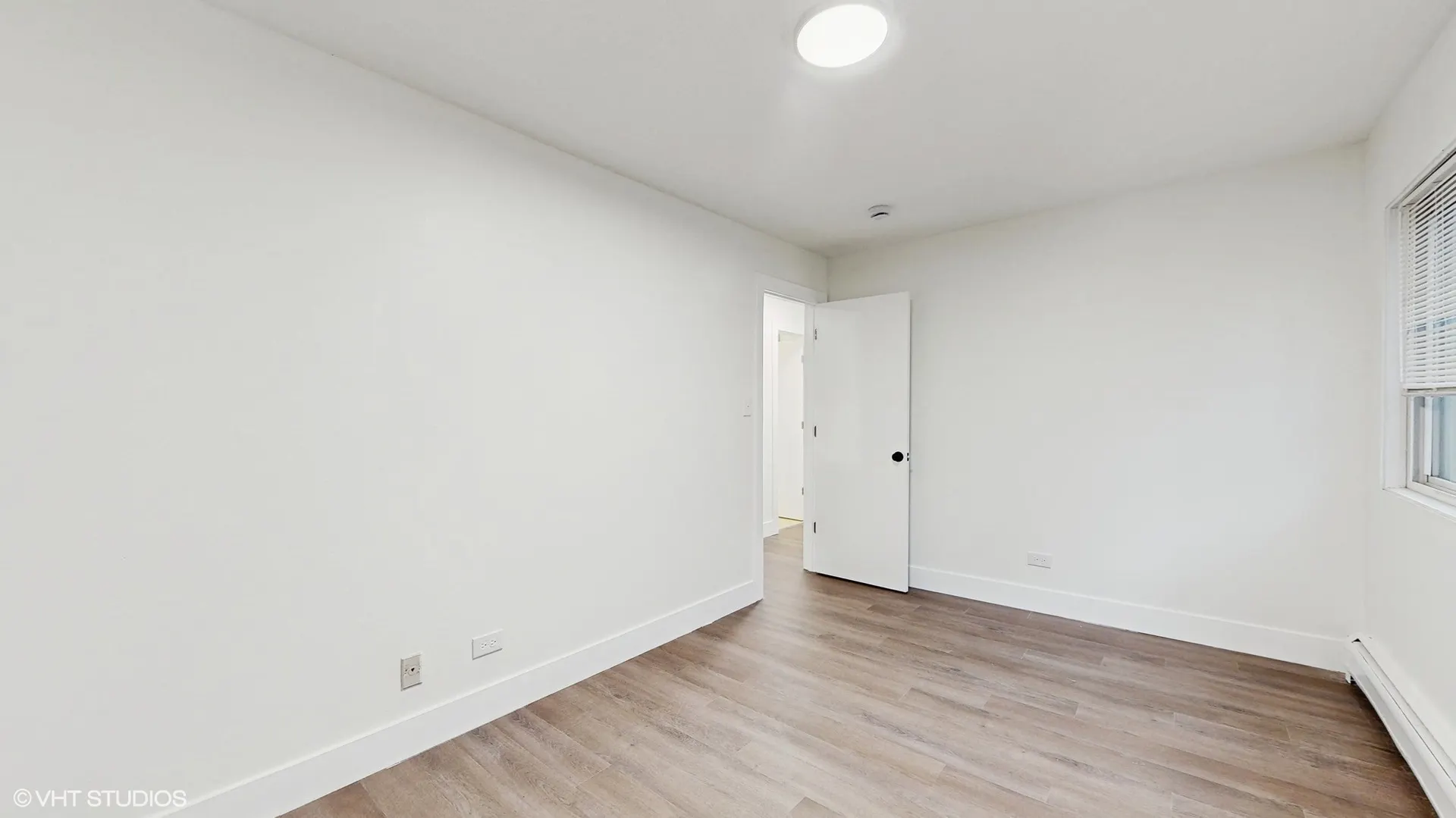 10406 Michael Todd Terrace 1E IL