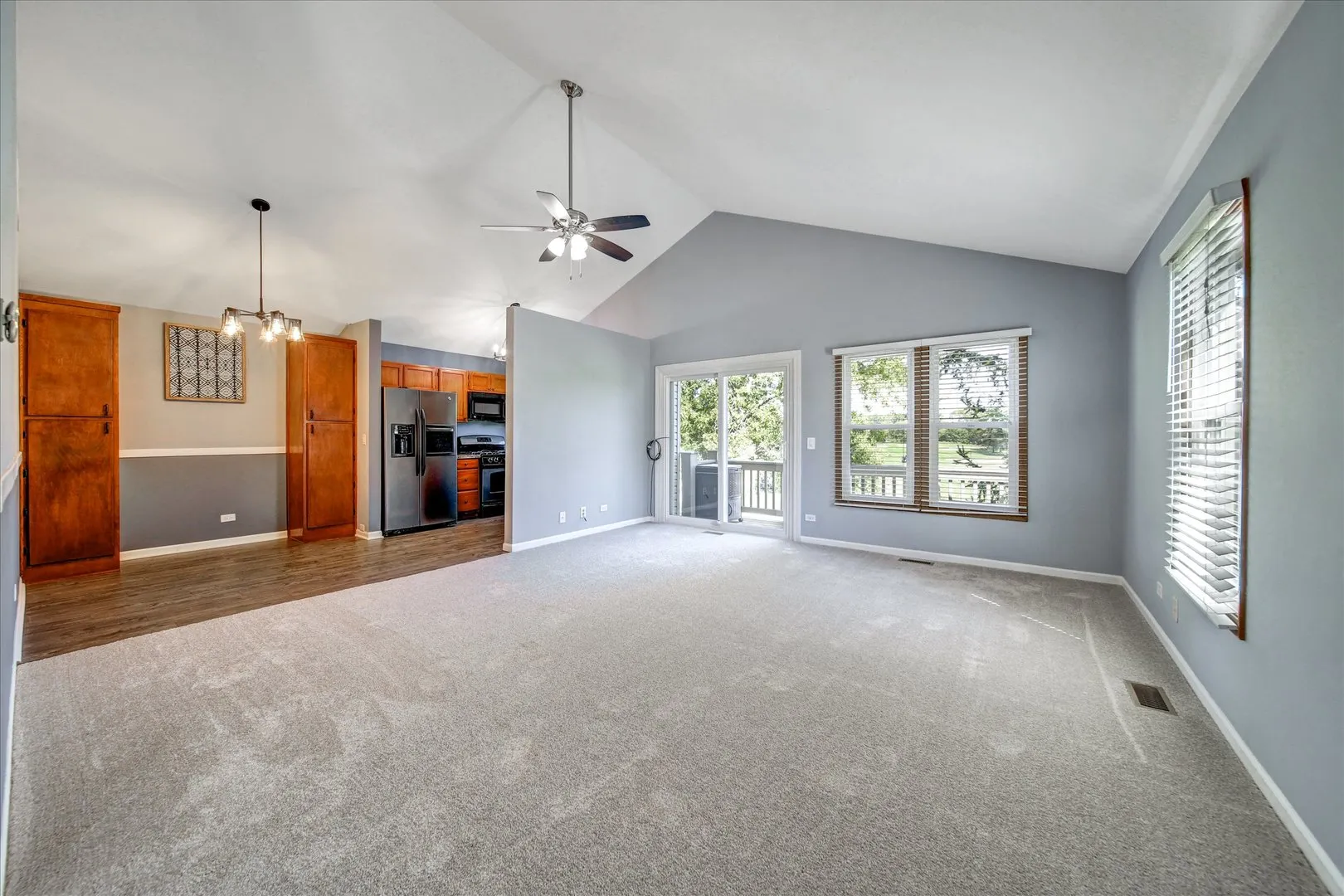 307 University Lane A IL