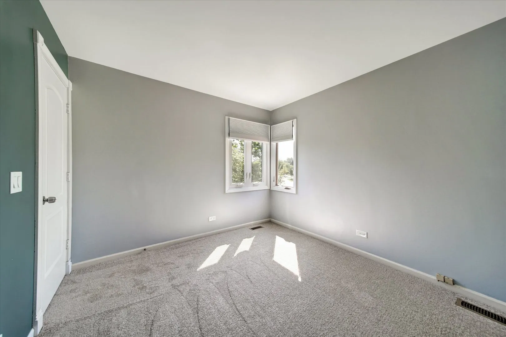 307 University Lane A IL