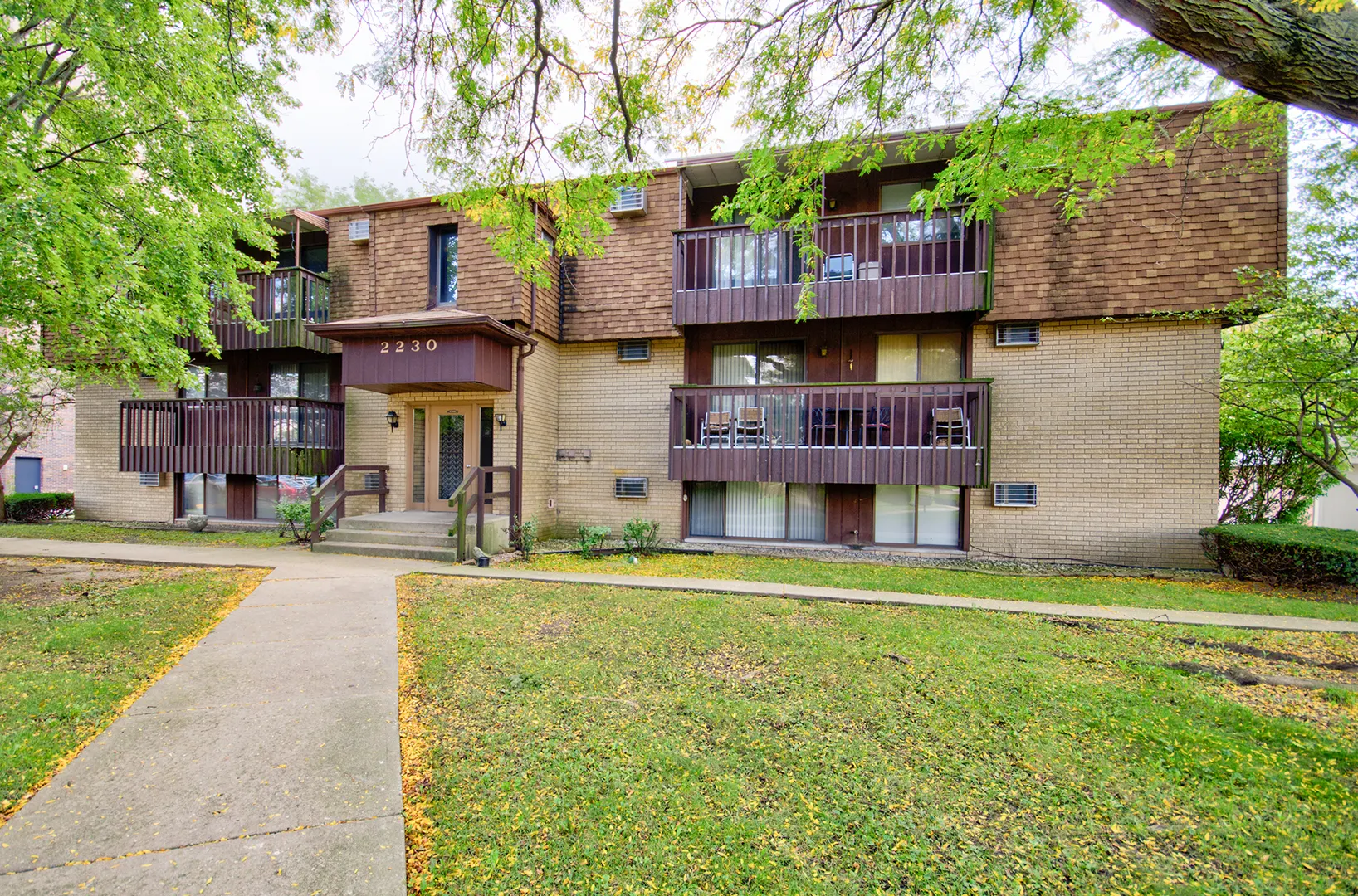 2230 Oneida Street 302 IL