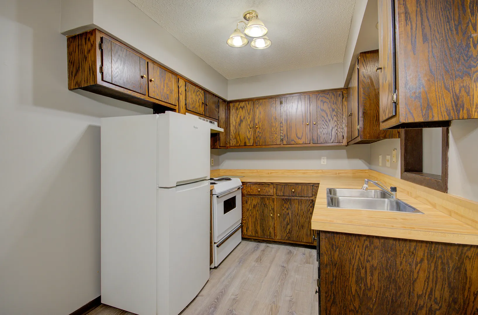 2230 Oneida Street 302 IL