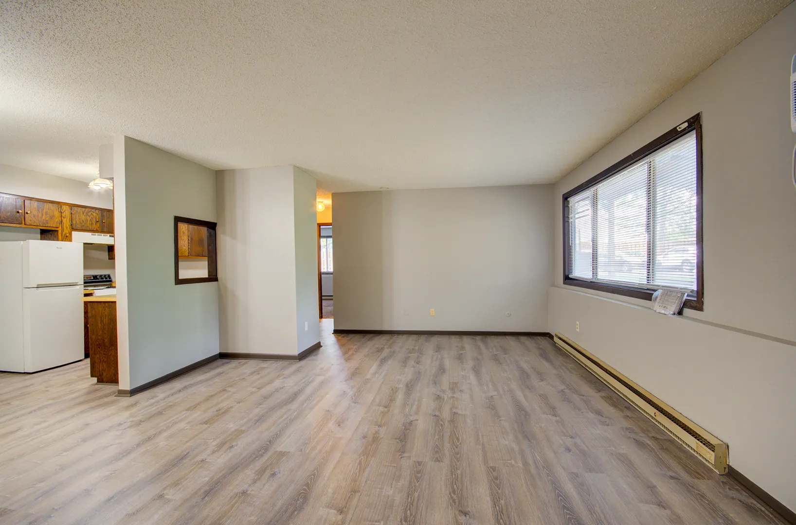2230 Oneida Street 302 IL