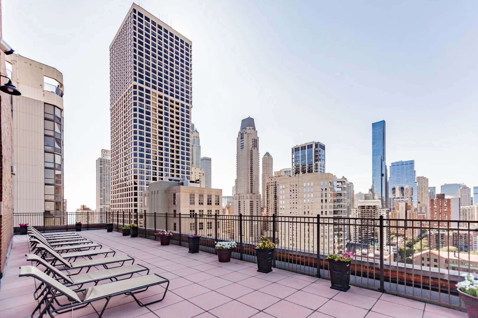 1100 N Dearborn Street 1210 IL