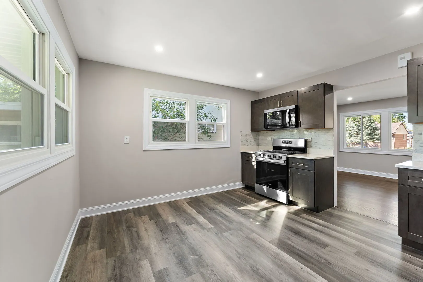 15519 Elm Street IL