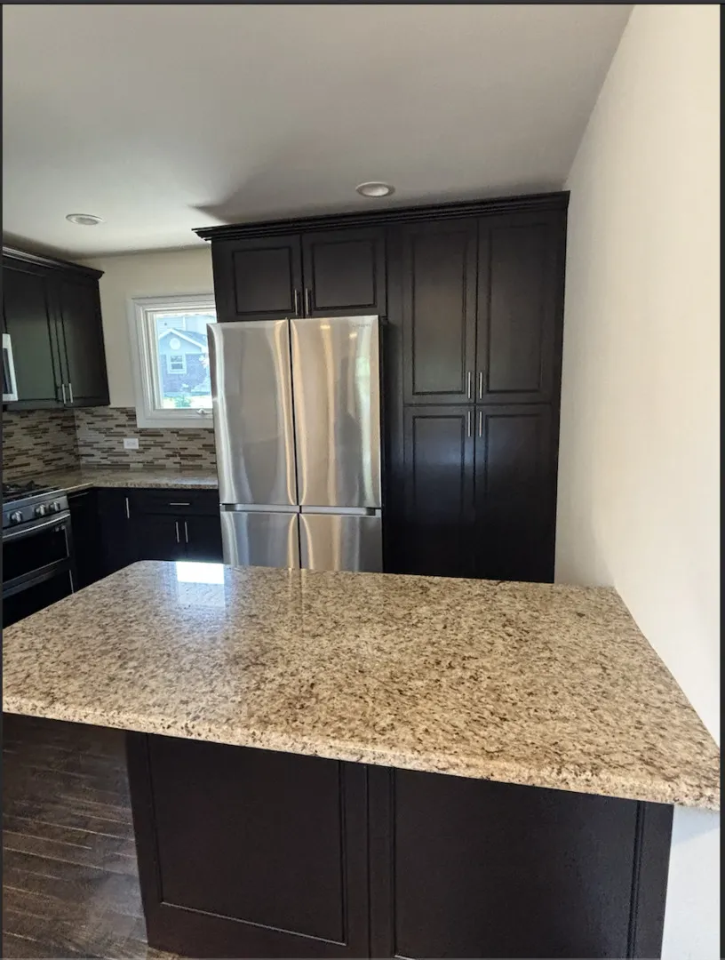 406 Lauder Lane IL