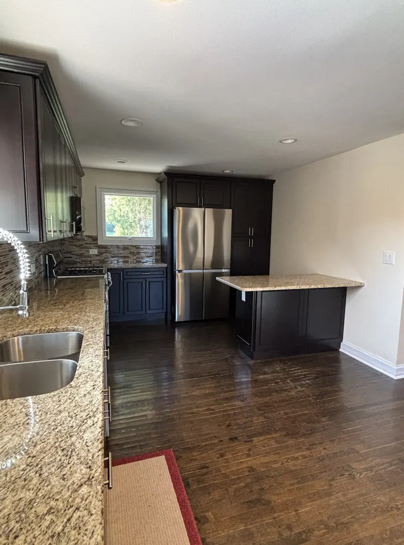 406 Lauder Lane IL