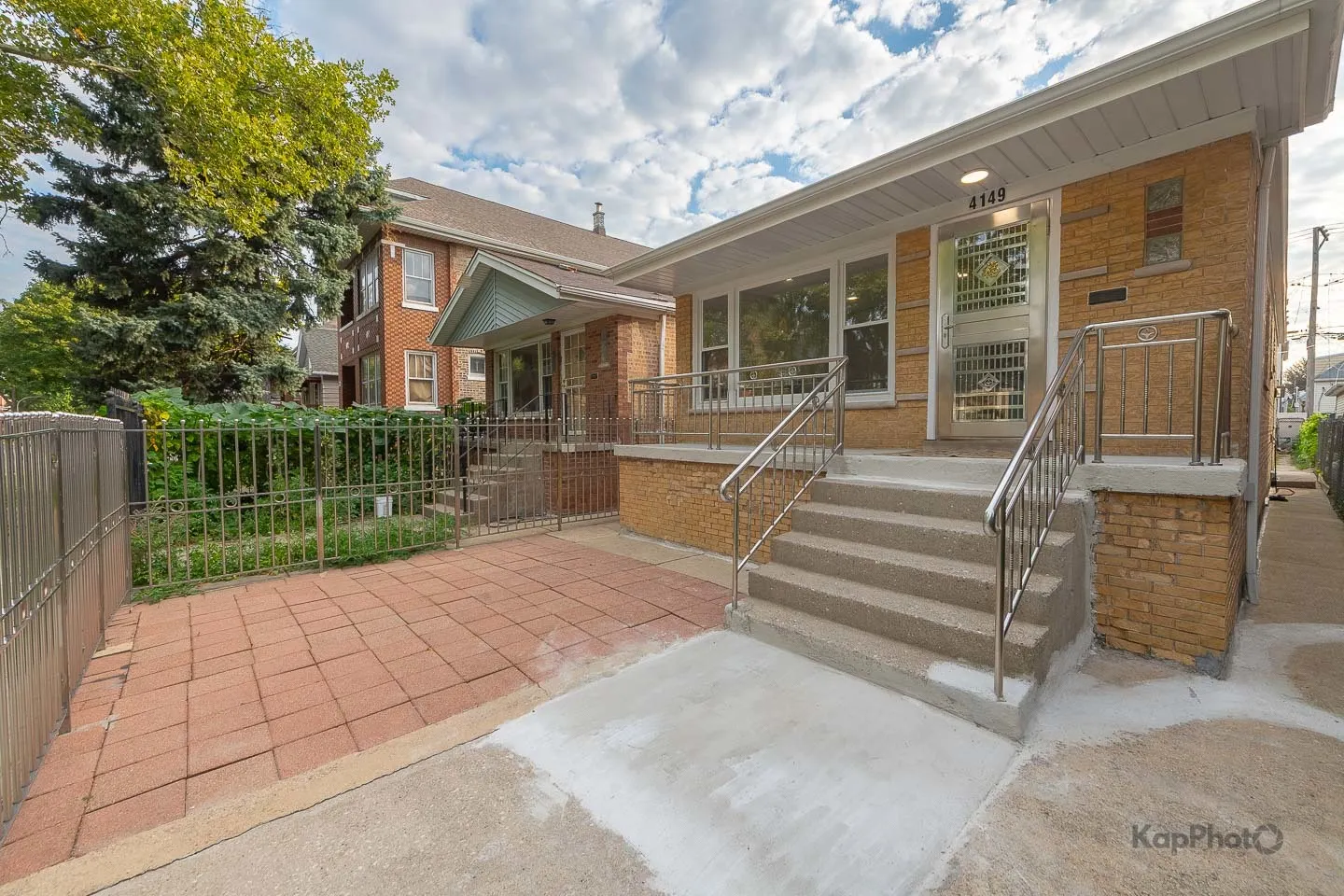 4149 S Rockwell Street IL