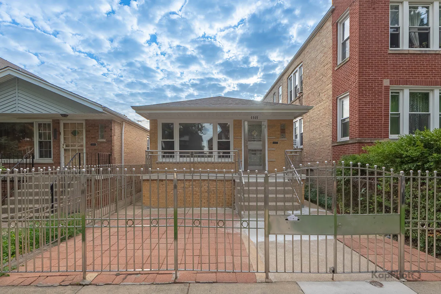 4149 S Rockwell Street IL