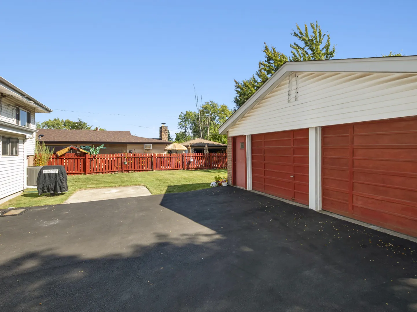213 Early Street IL