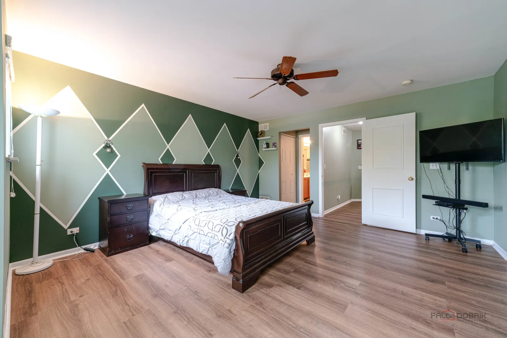 422 Shadow Creek Drive 422 IL