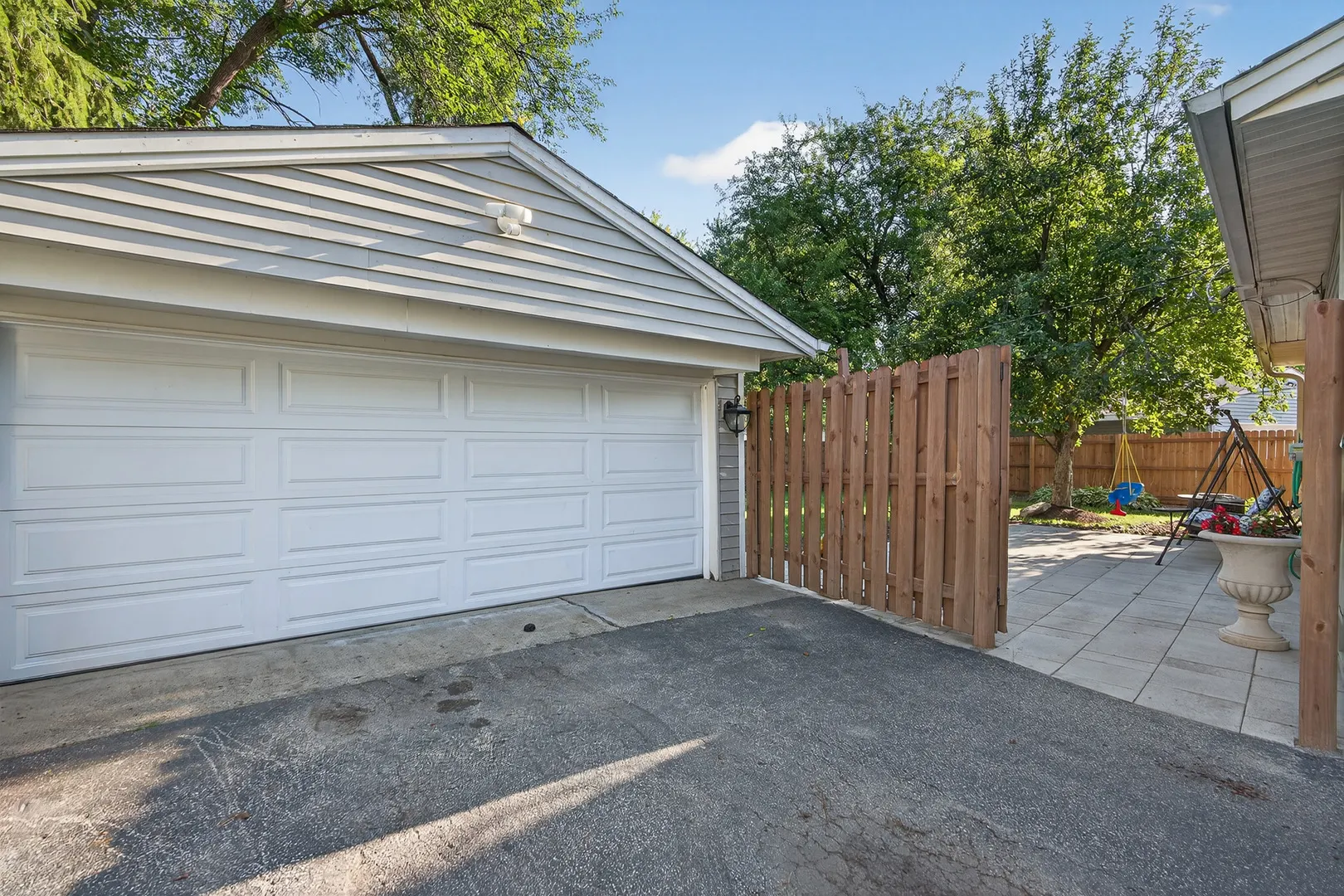 116 Ensenada Court IL
