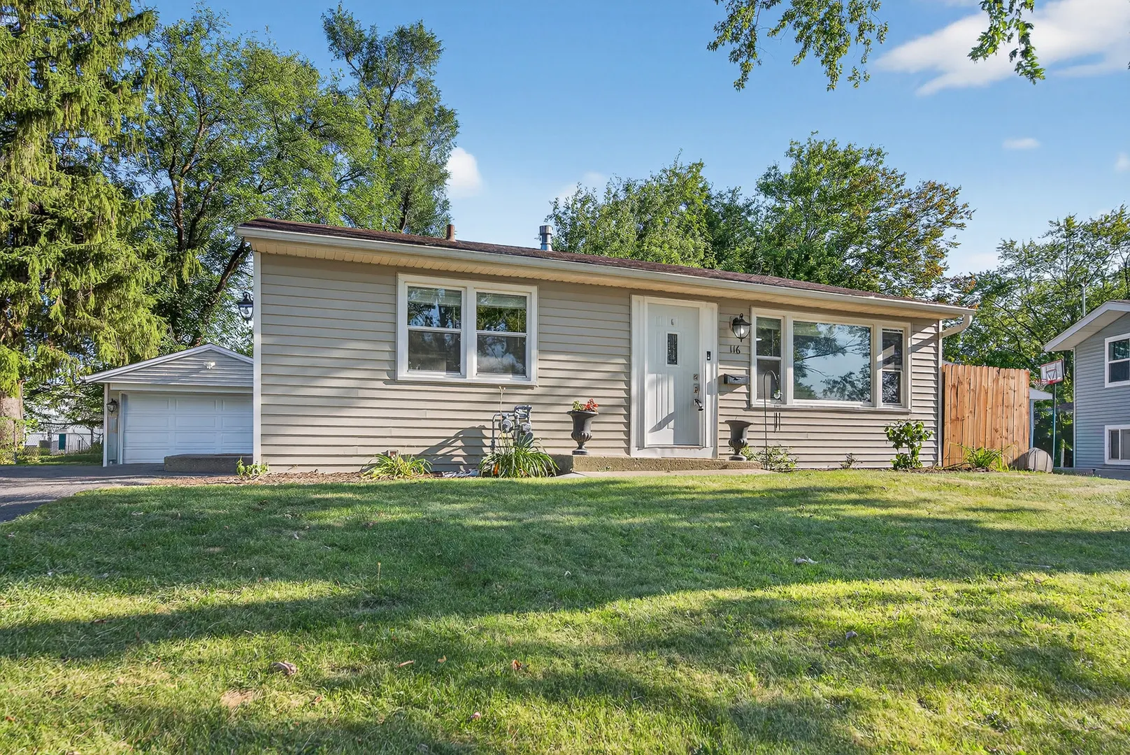 116 Ensenada Court IL
