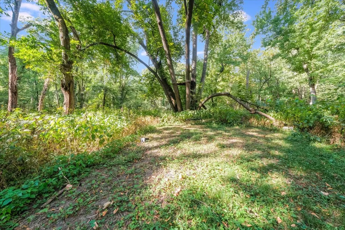 564C County Road 2400 Road N IL