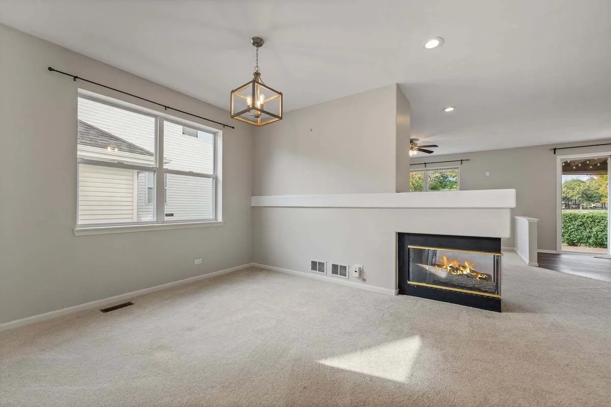 1128 Masters Parkway IL