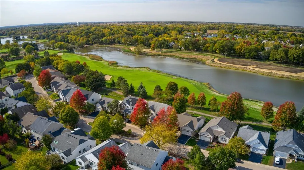 1128 Masters Parkway IL