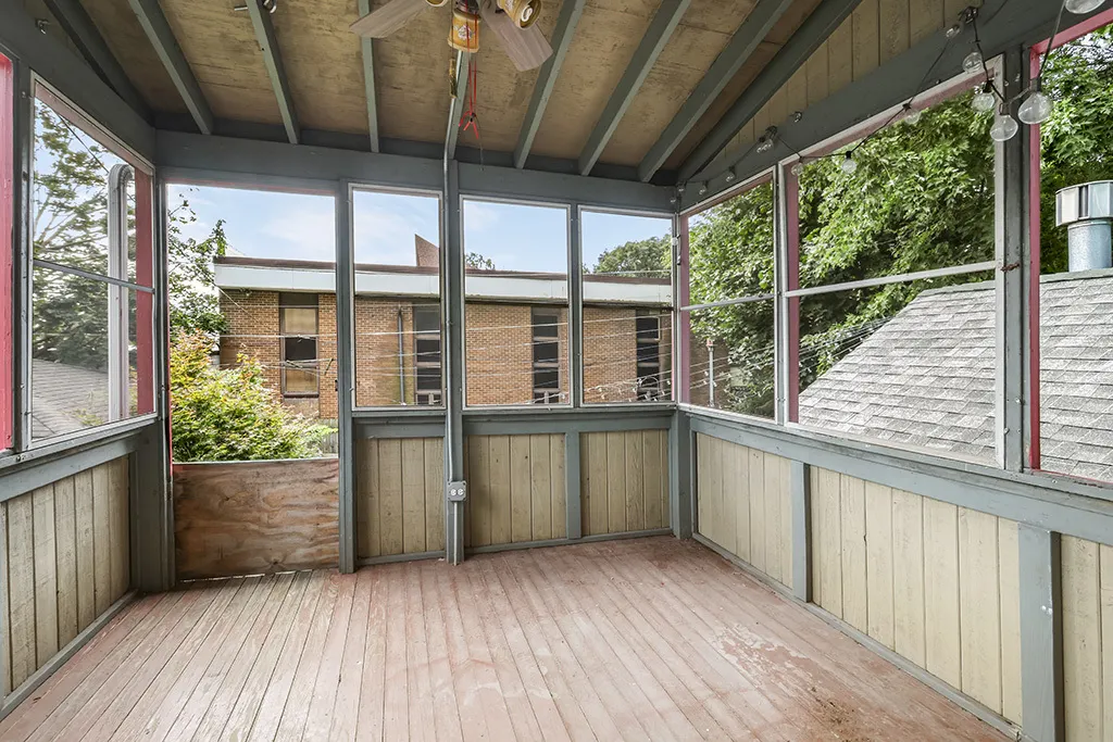 2445 High Street IL