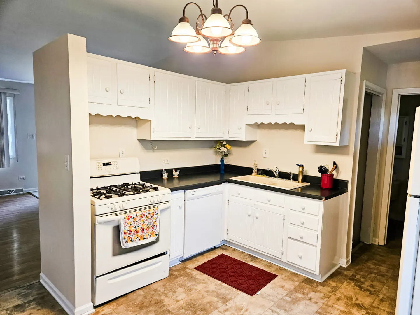 460 Maplewood Drive IL
