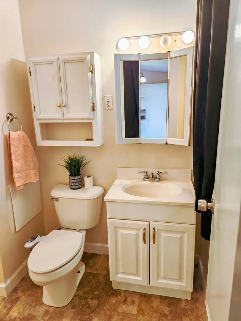 460 Maplewood Drive IL