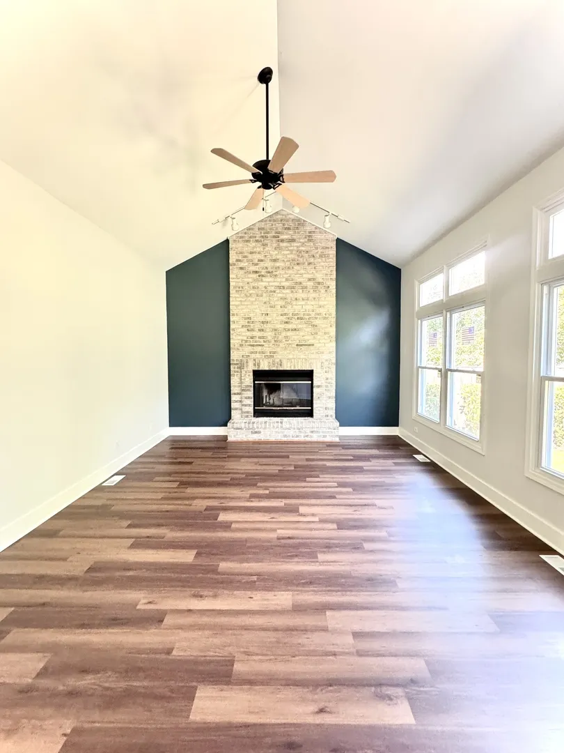 5005 Inverness Circle IL