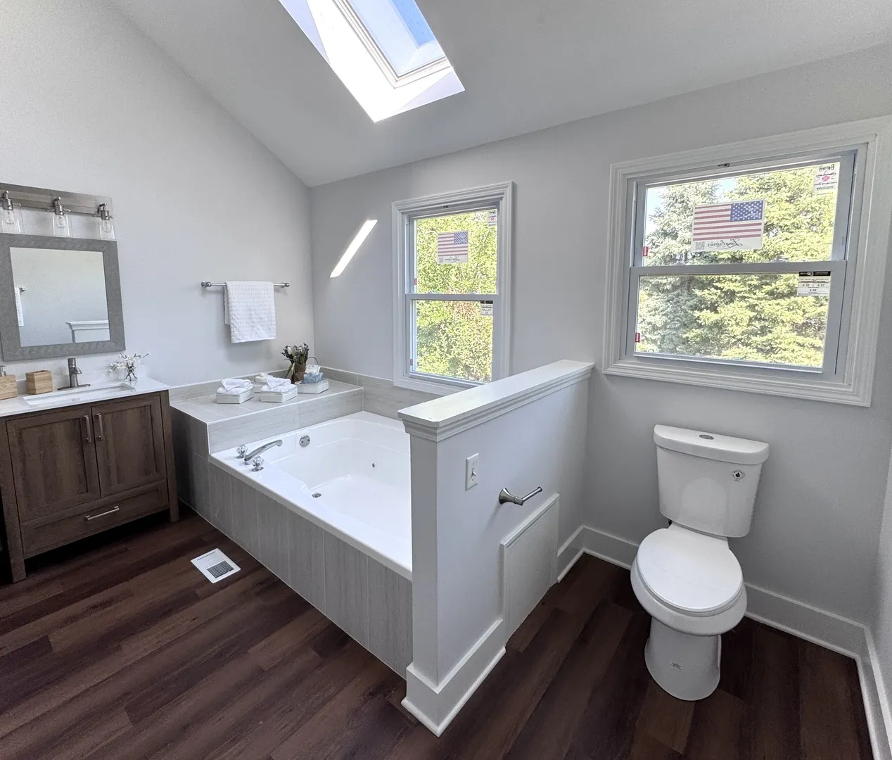 5005 Inverness Circle IL