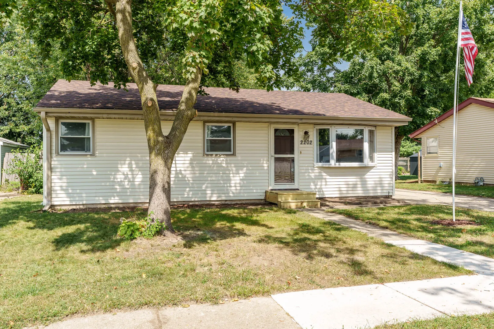 2202 Evans Avenue IL