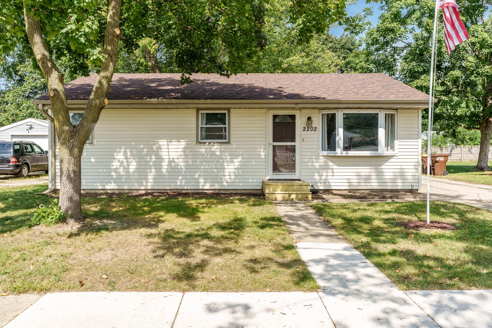 2202 Evans Avenue IL
