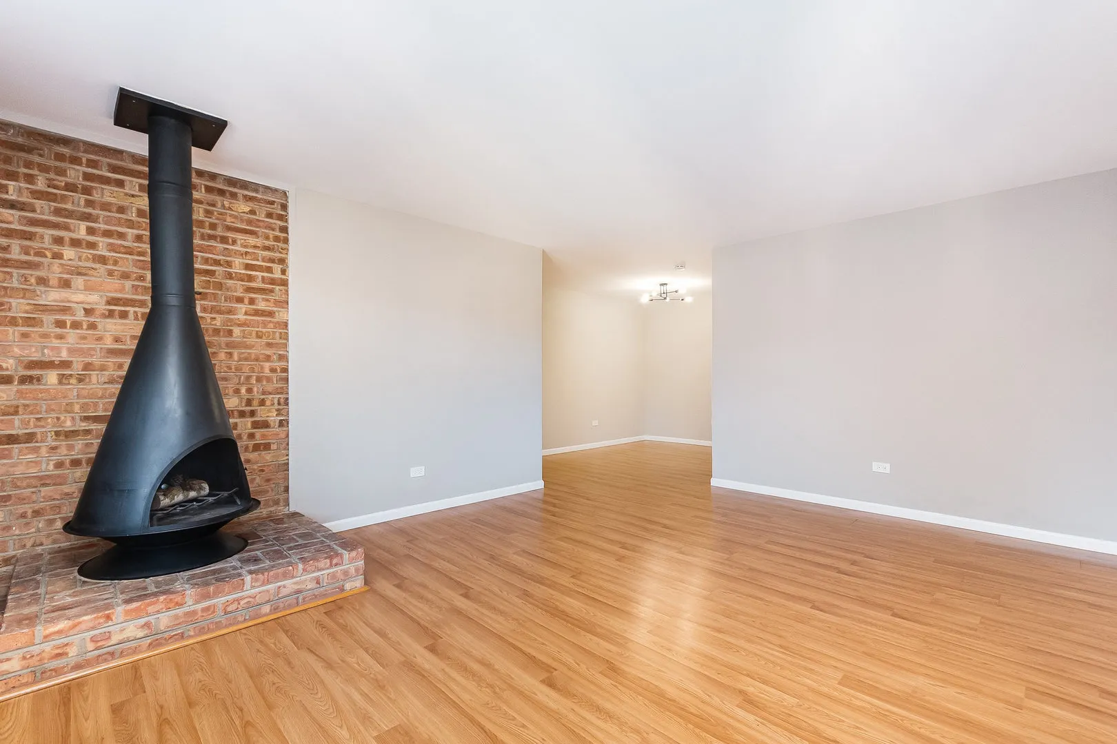 6165 Knoll Wood Court 302 IL