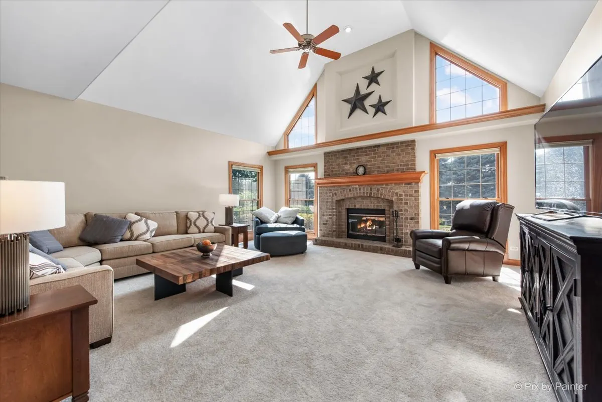 438 Mallard Point Drive IL