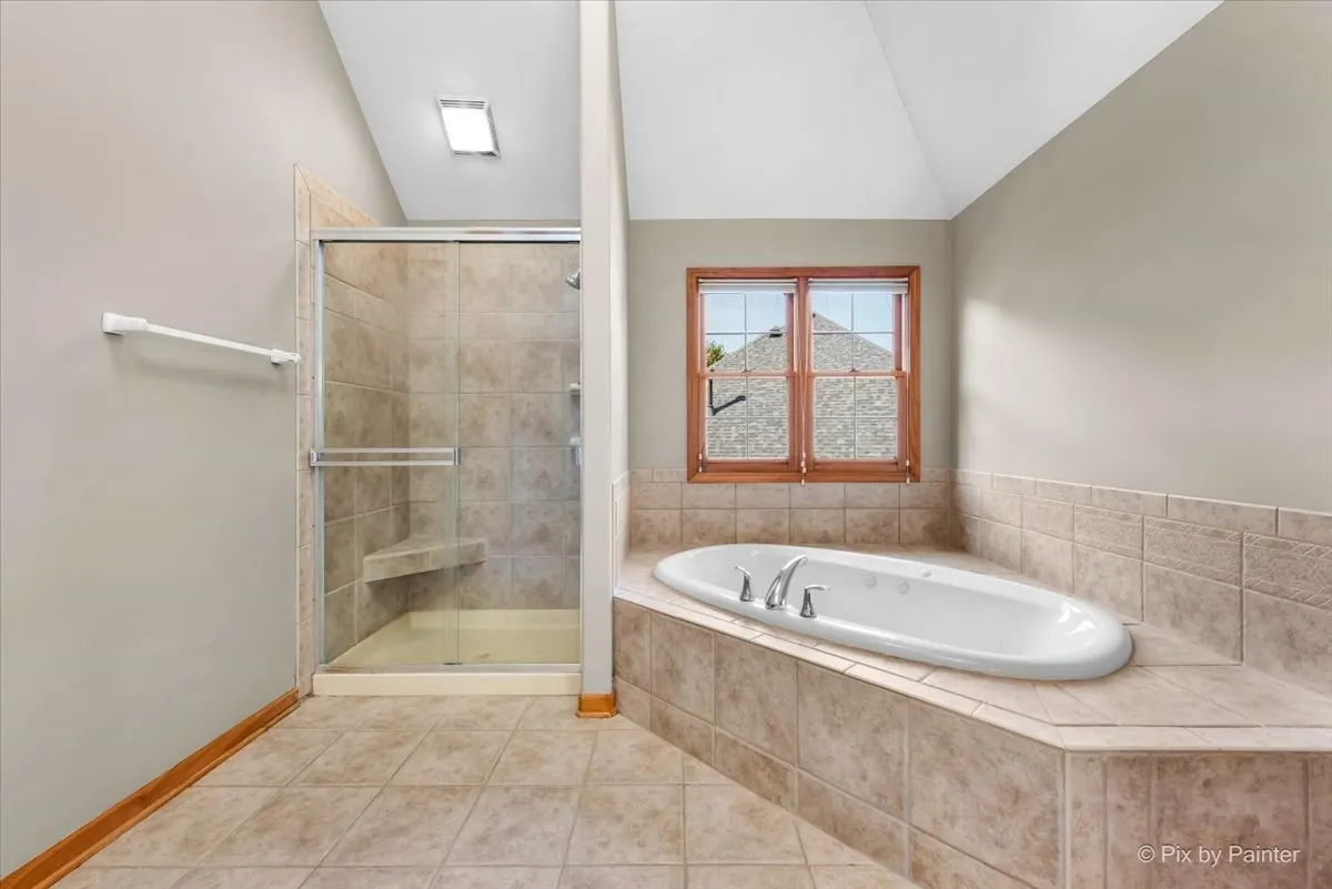 438 Mallard Point Drive IL