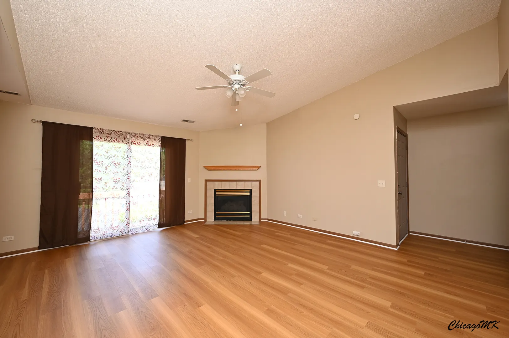 340 Woodridge Circle G IL