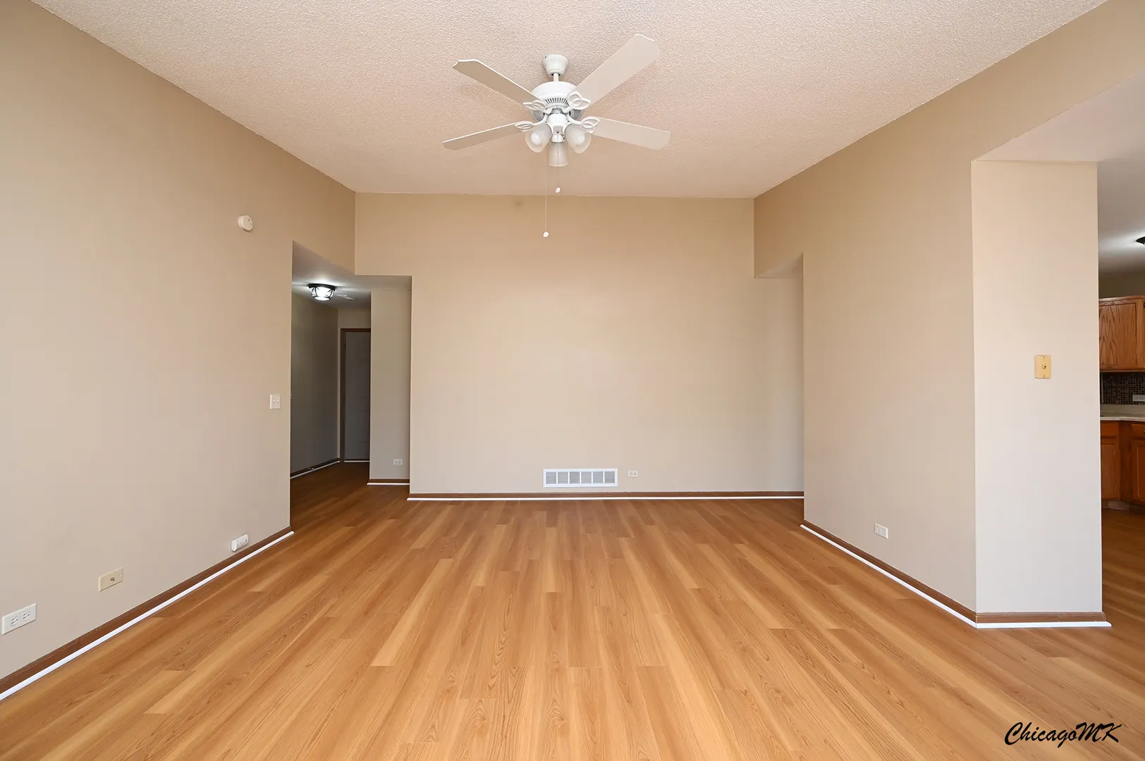 340 Woodridge Circle G IL