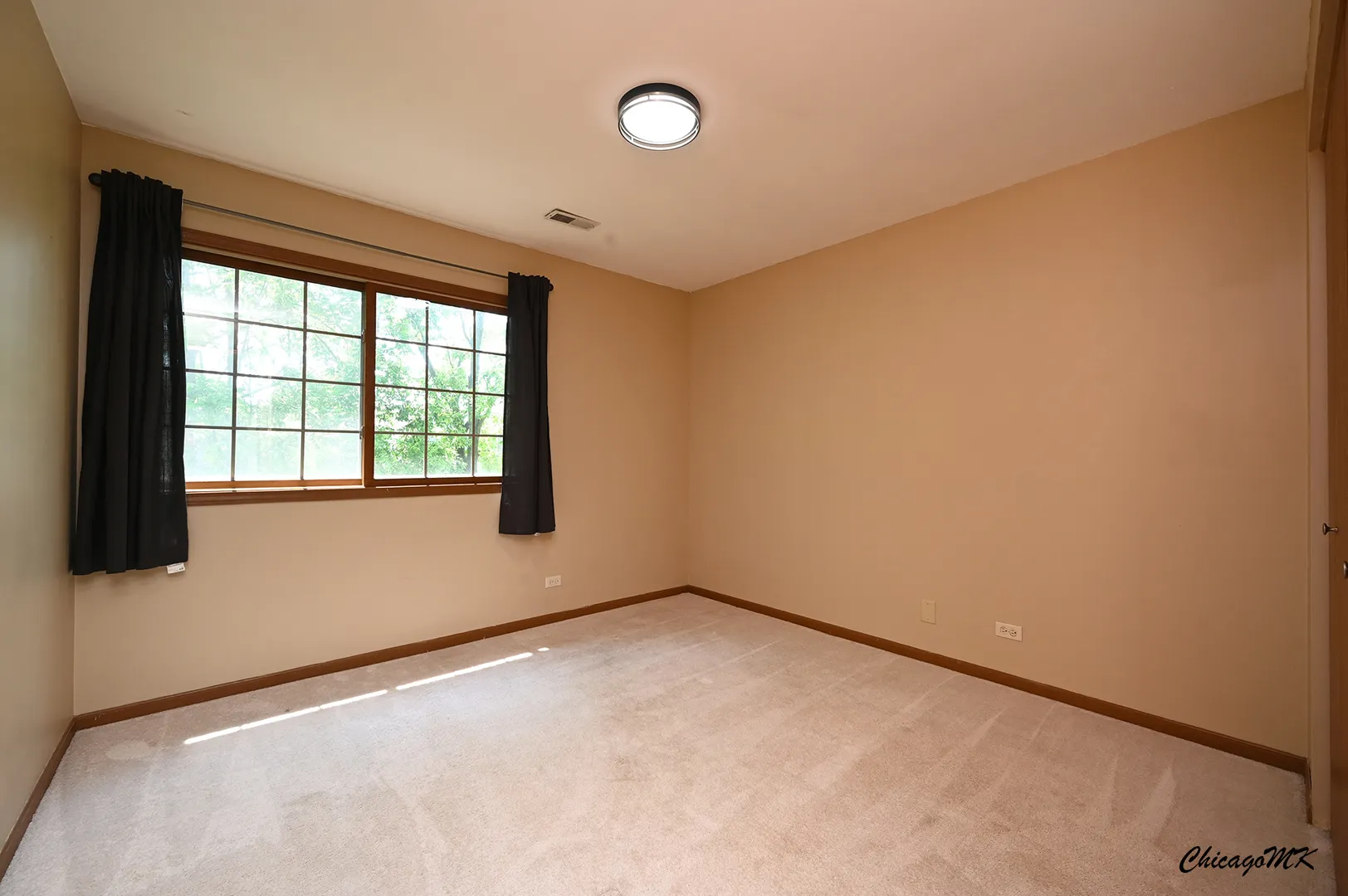 340 Woodridge Circle G IL