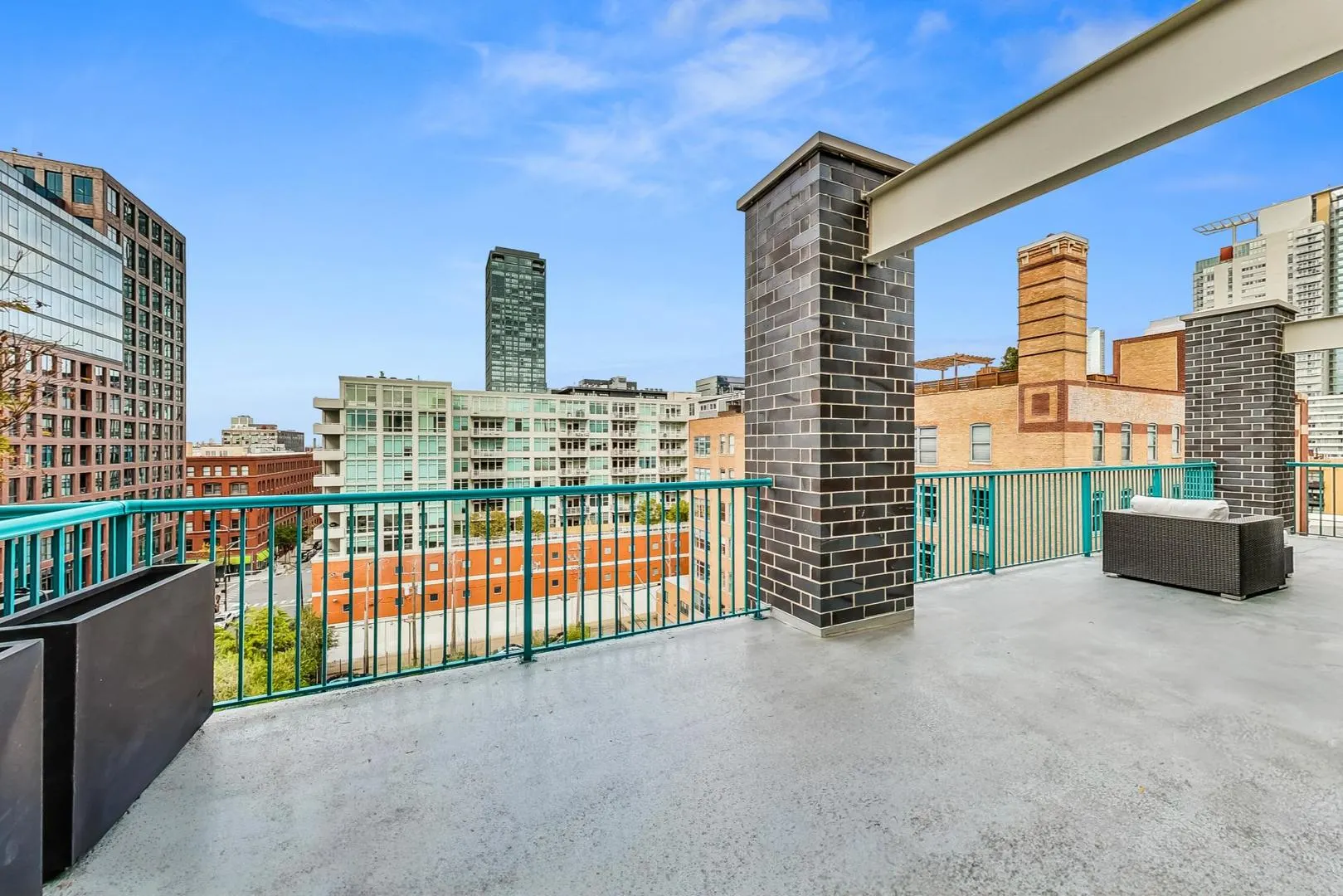920 W Madison Street F8 IL