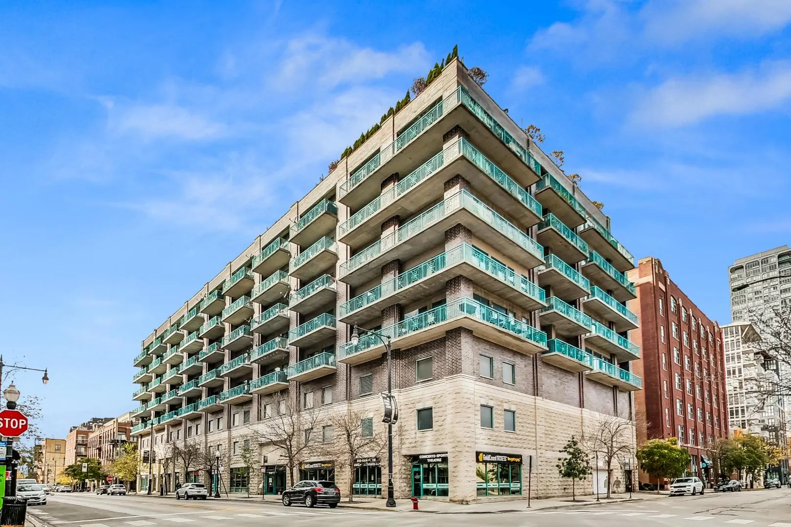 920 W Madison Street F8 IL