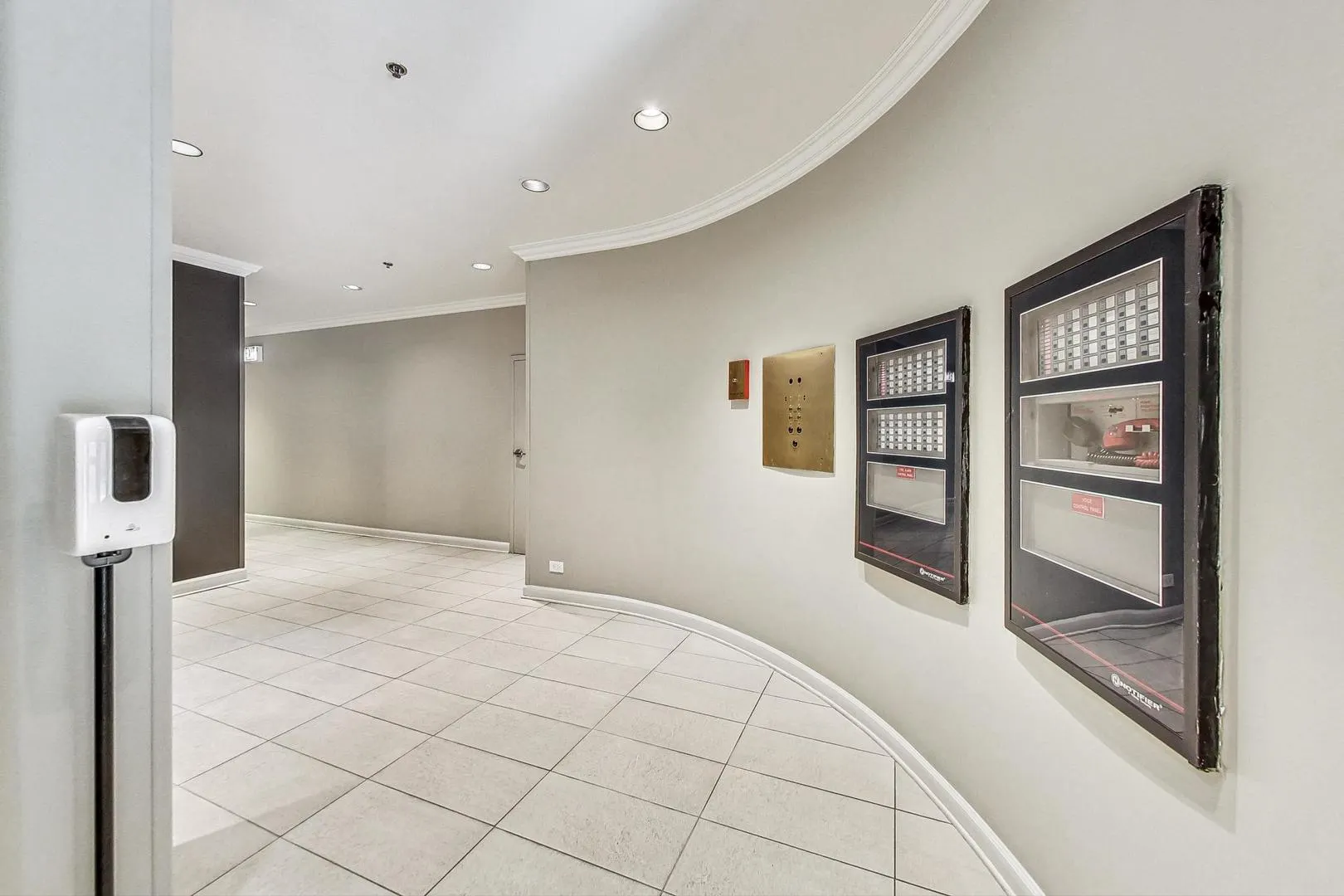 920 W Madison Street F8 IL