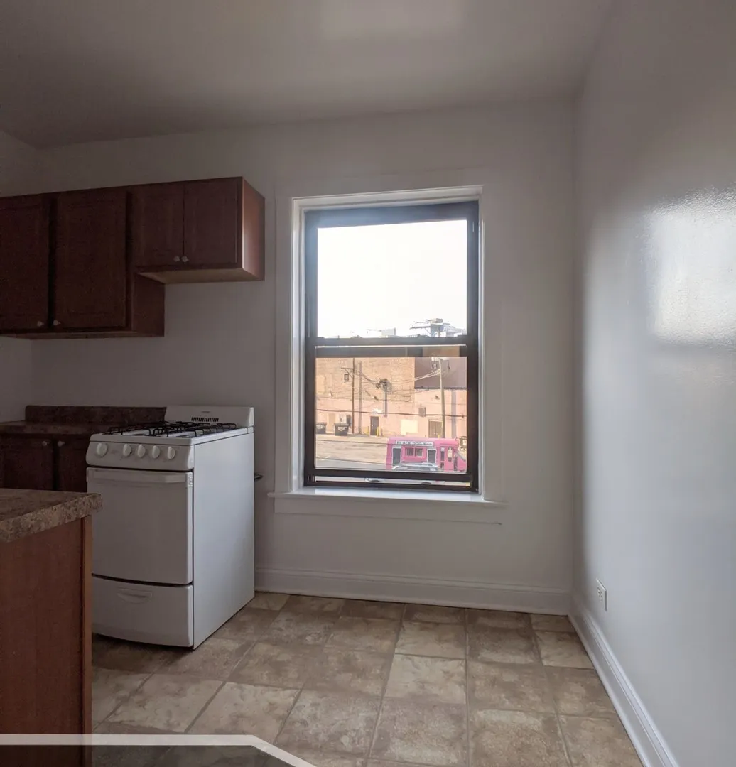 2651 N Spaulding Avenue 2E IL