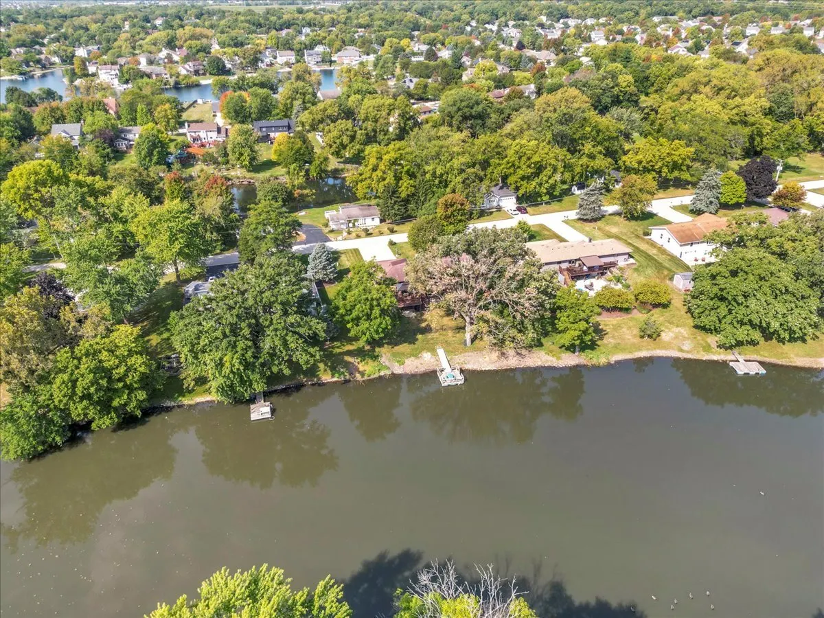 24025 Timberwood Drive IL