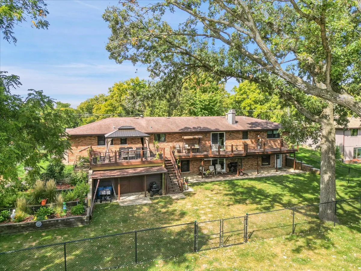 24025 Timberwood Drive IL