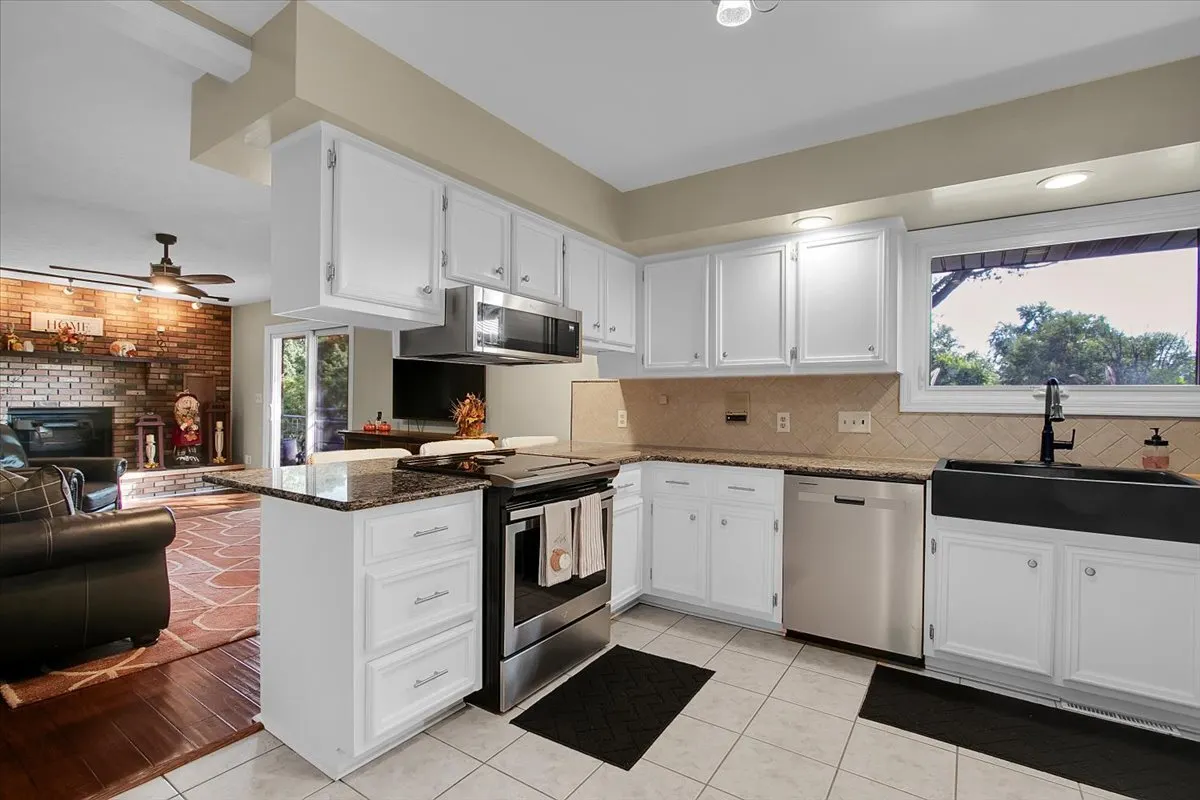 24025 Timberwood Drive IL