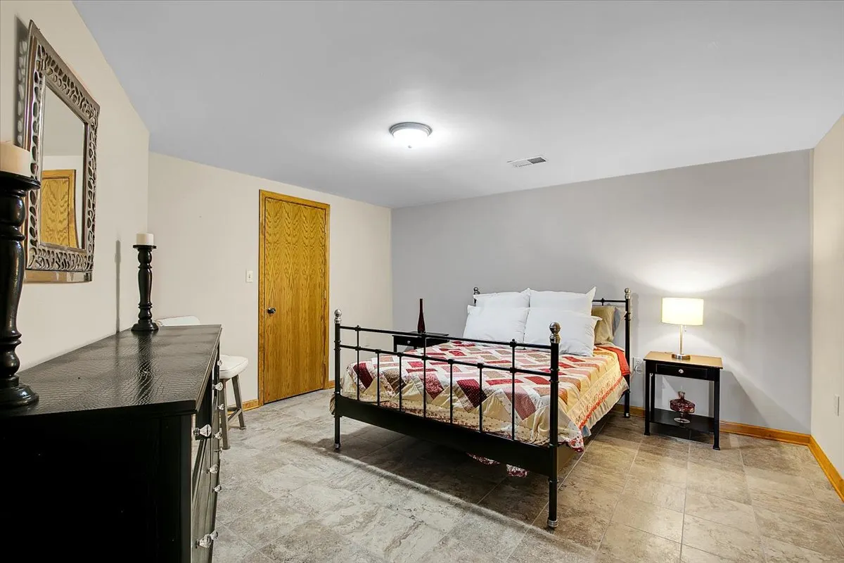 24025 Timberwood Drive IL