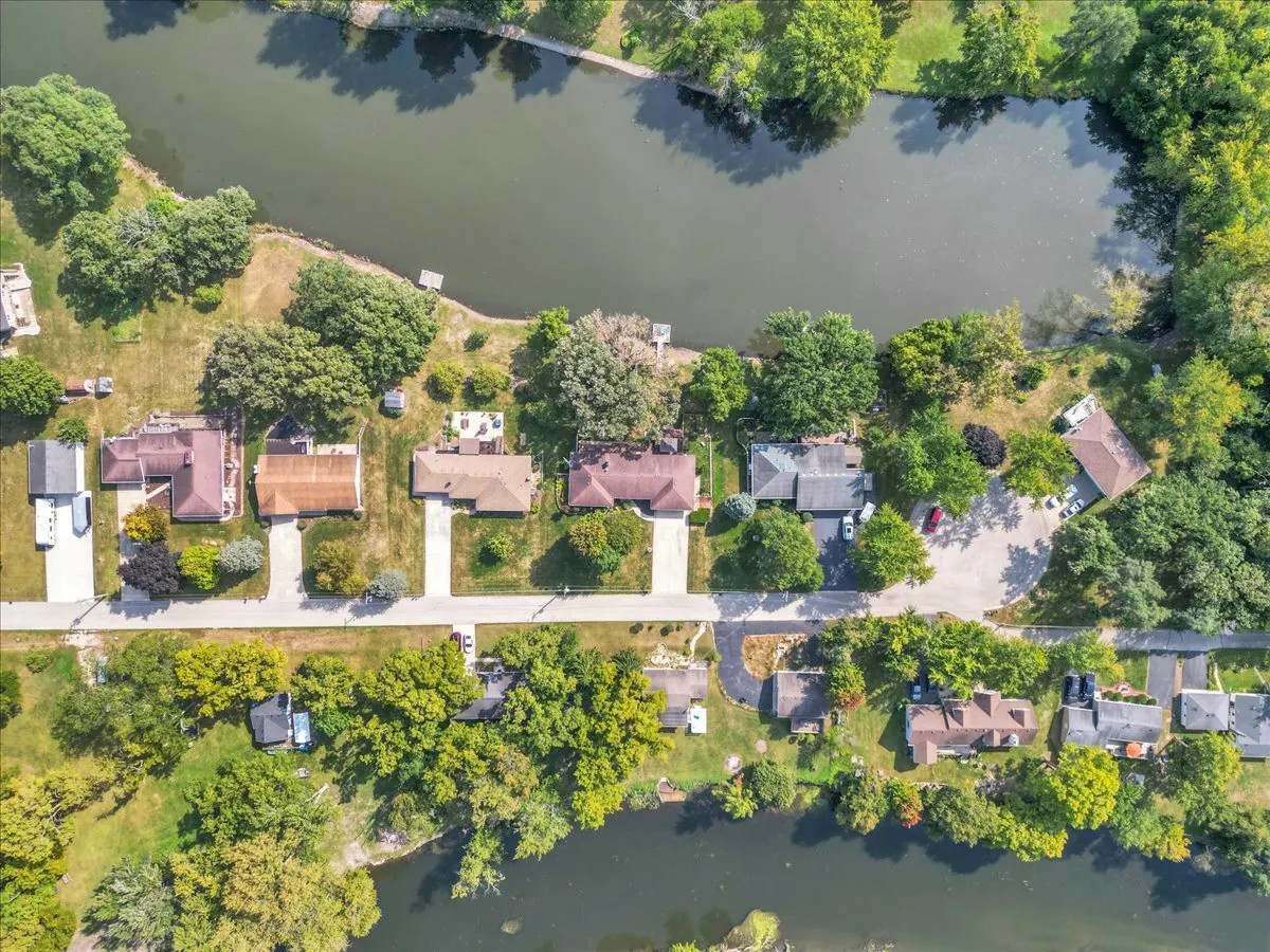 24025 Timberwood Drive IL
