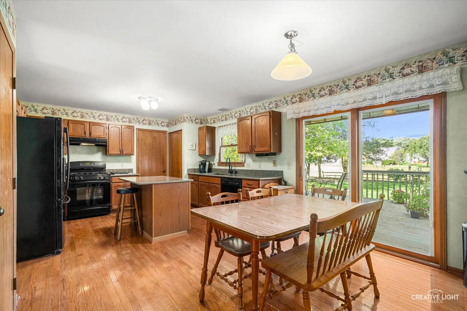 135 Chesterfield Drive IL