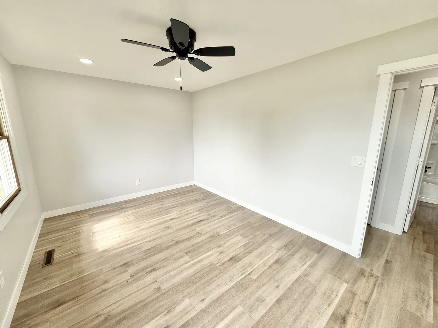 16271 7th Street IL