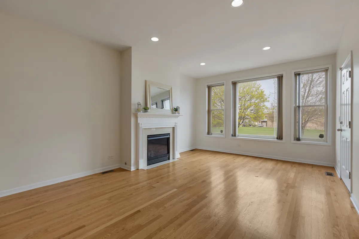 1151 E 45th Street 1151 IL