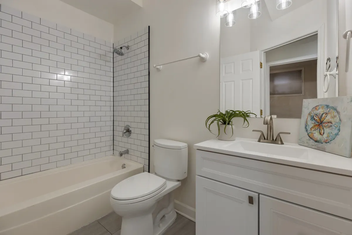 1151 E 45th Street 1151 IL
