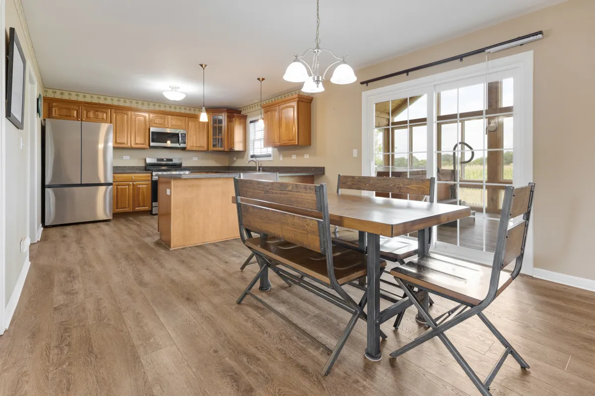 675 Hunters  Path IL